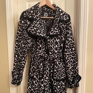 Dollhouse leopard coat size M/L